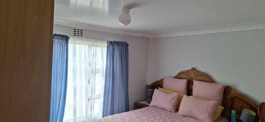 3 Bedroom Property for Sale in Amalinda Eastern Cape